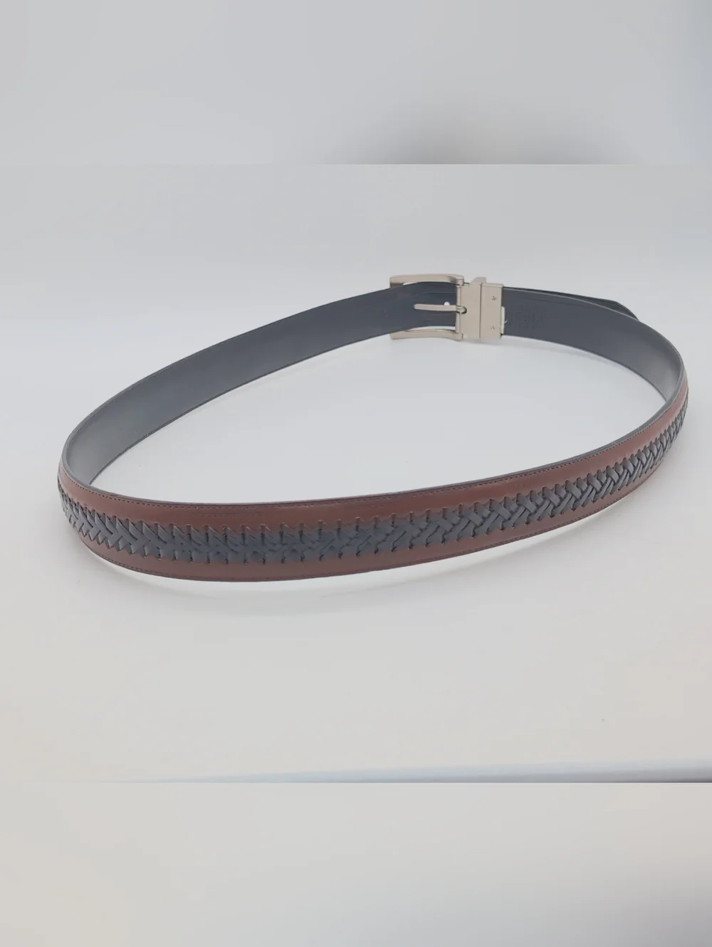 Columbia Men's Brown Leather Belt with Black Woven Accent Sz 44